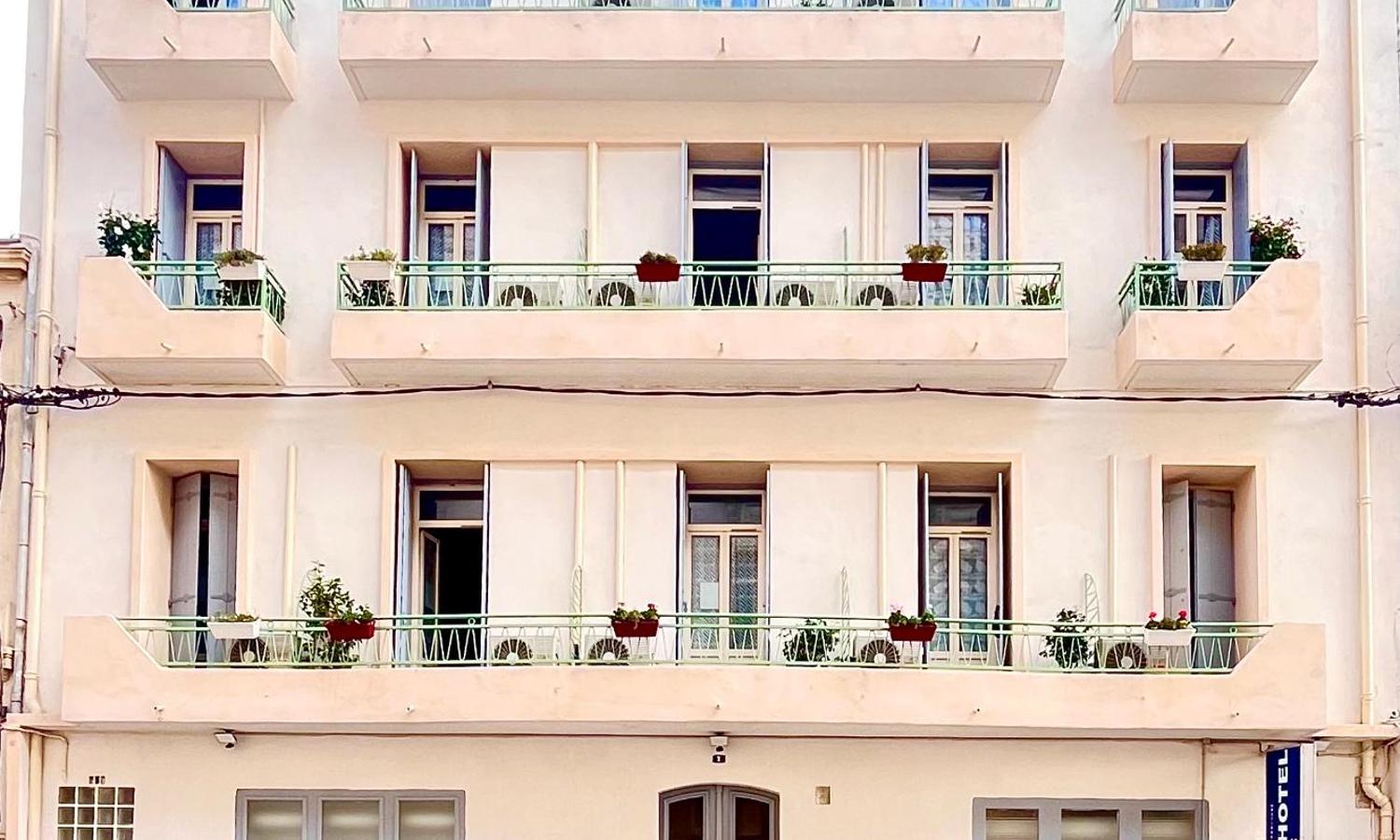 Photo of Hôtel Le National