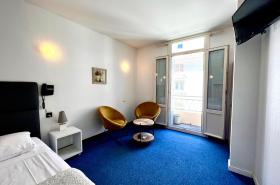 Hôtel Le National - photo 26